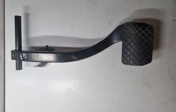 Audi Q7 4L Brake pedal 7L0723142B