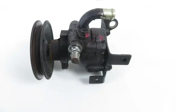Suzuki Grand Vitara I Power steering pump 47003247
