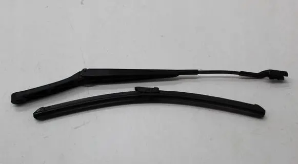 Volkswagen PASSAT B8 Front wiper blade arm 3G1955409