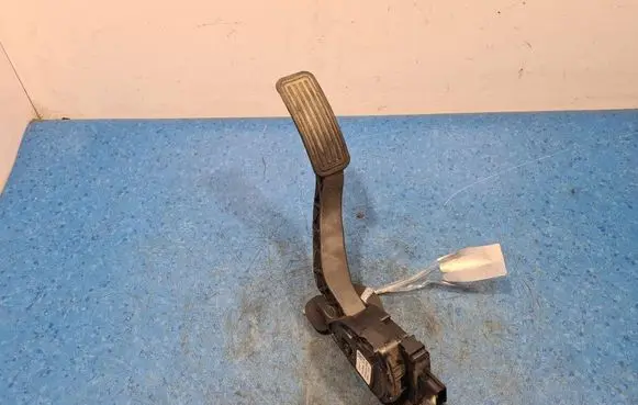 Mazda 6 Accelerator pedal position sensor GS1D-41600