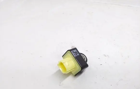 Toyota Hilux (AN120, AN130) Airbag deployment crash/impact sensor 898310K040
