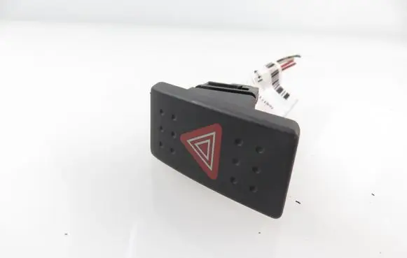 Fiat Sedici Hazard light switch 