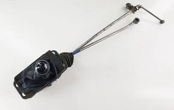 Seat Exeo (3R) Gear shifter/selector 8E0711025-st 8e0711025