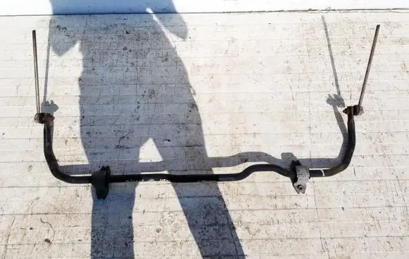 Ford Mondeo Mk III Front anti-roll bar/sway bar