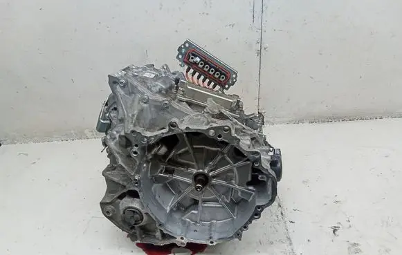 Toyota Prius (XW50) Automatic gearbox MF05 C26Y