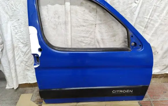 Citroen Berlingo Front door