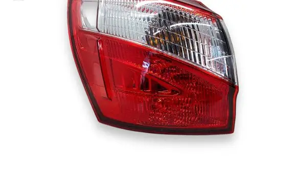 Nissan Qashqai Rear/tail lights SE262010005 SEM05603