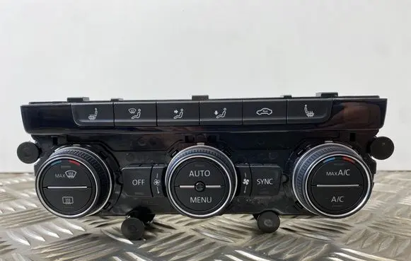 Volkswagen Golf VII Climate control unit 5G0907044BD