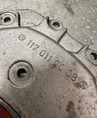 Mercedes-Benz 380 560SEC C126 Engine block 1170110008