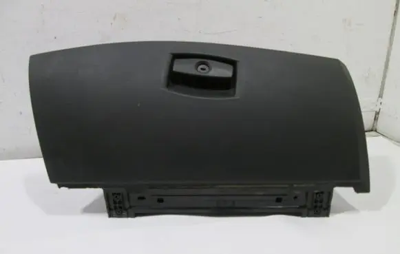 BMW 5 E60 E61 Glove box 51167034080