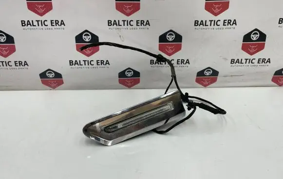 BMW 7 F01 F02 F03 F04 Front fender indicator light 7203371 6750100000 090306