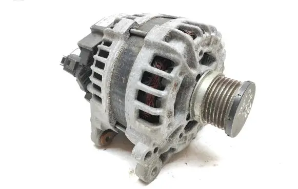 Audi A4 S4 B8 8K Generator/alternator 04L903017EX 0125711154