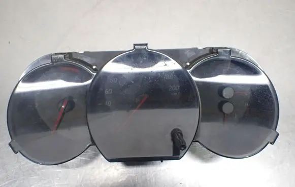 Suzuki Grand Vitara II Speedometer (instrument cluster)