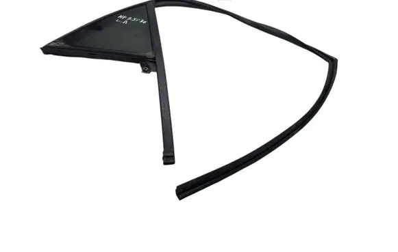 Hyundai i20 (GB IB) Rear vent window glass 43r00101 GBFiXeDrh3