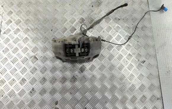 Mercedes-Benz C W205 Front brake caliper 01178 A0114219698