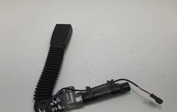 BMW 5 F10 F11 Front seatbelt buckle 9115305 72119115305