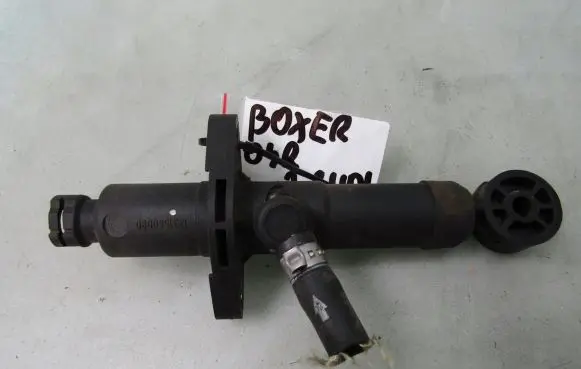 Peugeot Boxer Clutch slave cylinder 1331560080