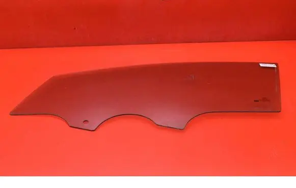 Ford Fiesta Front door window glass four-door