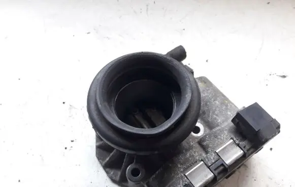 Toyota Yaris Engine shut-off valve 0280750192