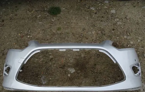 Ford C-MAX II Front bumper R30P1