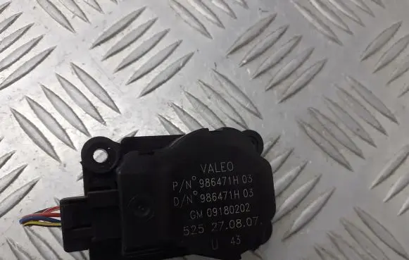 Opel Vectra C A/C air flow flap actuator/motor 09180202