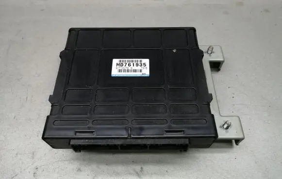 Mitsubishi Galant Gearbox control unit/module G1T18276 MD761935