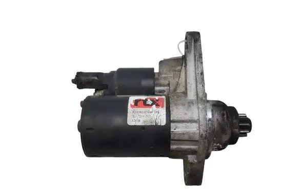 Volkswagen Golf V Starter motor