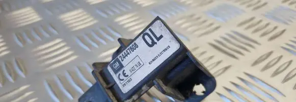 Opel Vectra C Tire pressure sensor 24447608