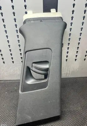 Porsche Macan (95B) (B) pillar trim (top) 95B867294