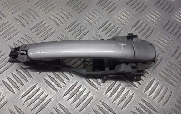 Skoda Octavia Mk2 (1Z) Rear door interior handle
