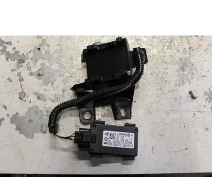 Renault Clio V Distronic sensor radar 284E74819R