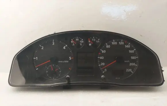 Audi A4 S4 B5 8D Speedometer (instrument cluster) 8D0919034 110008835001 88311225
