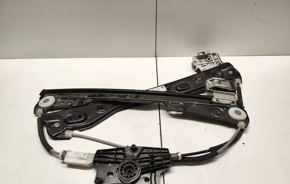 Tesla Model Y Front window lifting mechanism without motor 152680000g 152680000G 24103A23591