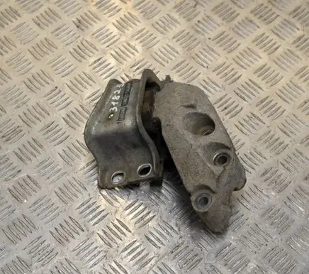 Peugeot Boxer Engine mount bracket 1367173080