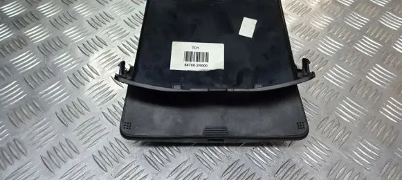 Hyundai i30 Glove box 84780-2R000