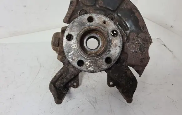 Volkswagen Golf IV Front wheel hub spindle knuckle