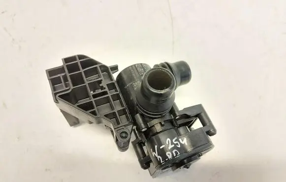 Mercedes-Benz GLC C254 Engine coolant pipe/hose A0005061500JLK01