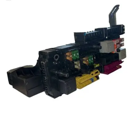 Mercedes-Benz C W204 SAM control unit 2049060205 5DK01102211 2049019702