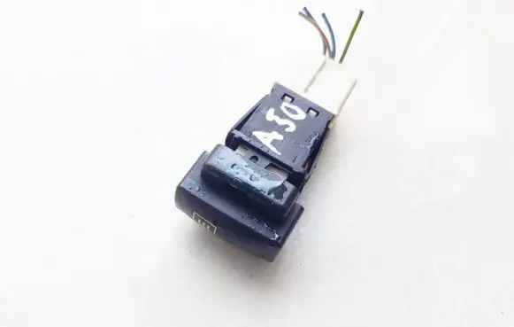 Citroen Xsara Windscreen/window heater switch