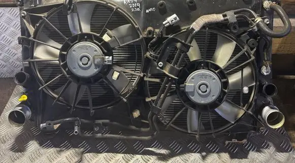 Toyota RAV 4 (XA40) Radiator set