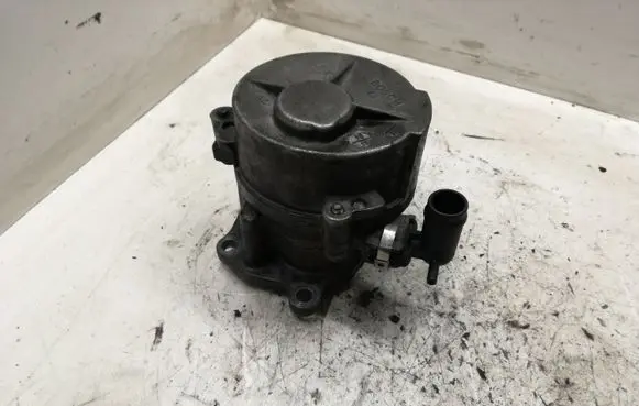 Vacuum pump
