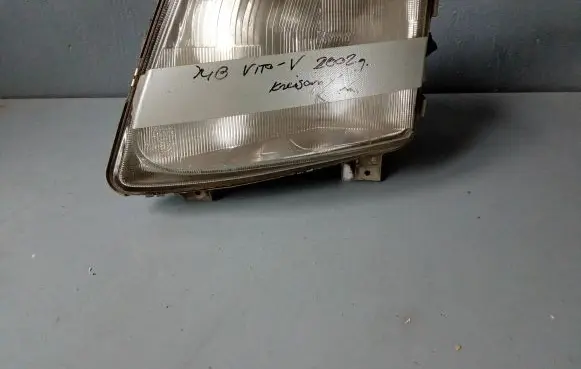 Mercedes-Benz Vito Viano W638 Headlight/headlamp