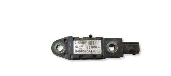 Chrysler Pacifica Airbag deployment crash/impact sensor 04686957AB