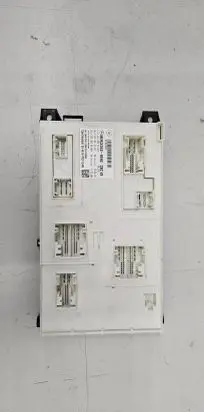 Mercedes-Benz B W246 W242 SAM control unit A2469008804 A2469014803 A2469028000