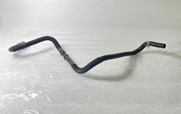 Ford Fiesta Engine coolant pipe/hose H1BG8B555CE