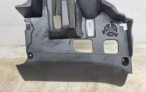 Dashboard lower bottom trim panel
