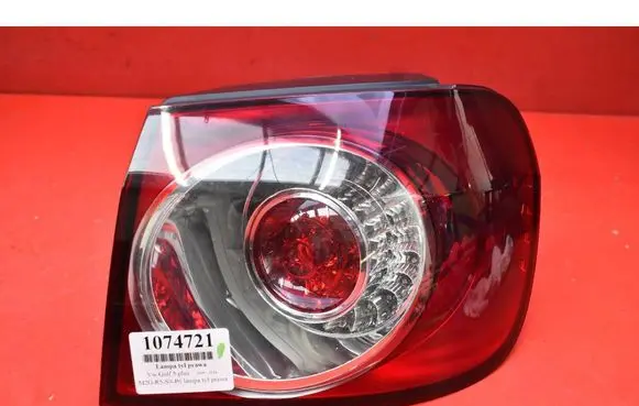 Volkswagen Golf Plus Rear/tail lights 5M0945096S