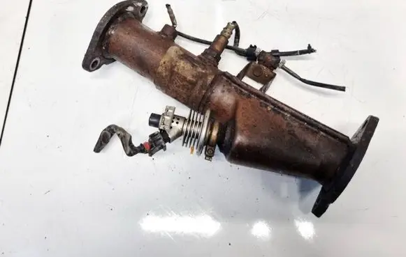 Mazda CX-7 Exhaust manifold