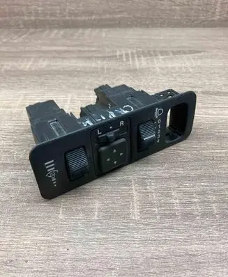 Mitsubishi Carisma Wing mirror switch MR740609 10480478420