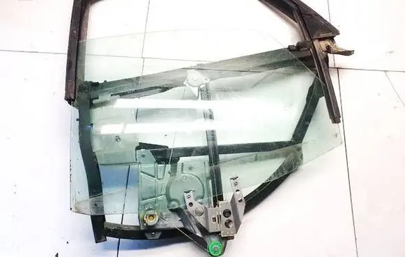 Audi A4 S4 B5 8D Rear door window/glass frame 8d0839349